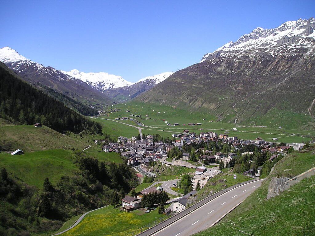 جولة سياحية في اندرمات جبال الثلج ANDERMATT